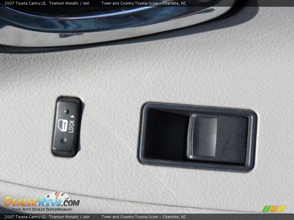 2007 Toyota Camry LE Titanium Metallic / Ash Photo #23