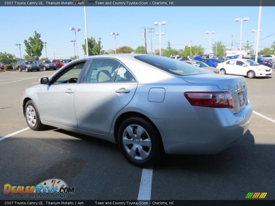2007 Toyota Camry LE Titanium Metallic / Ash Photo #29