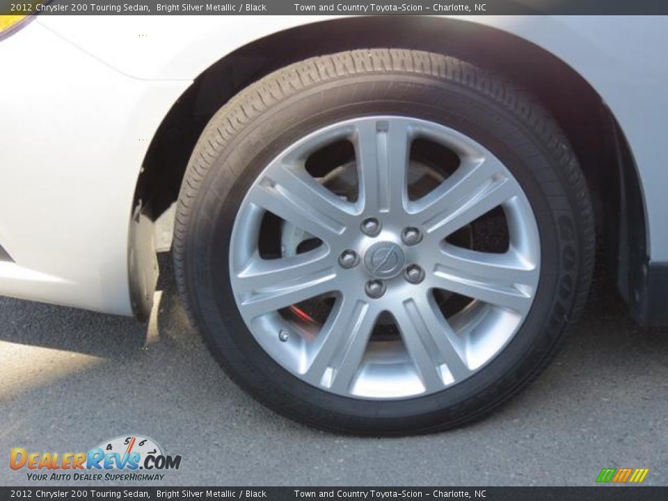 2012 Chrysler 200 Touring Sedan Bright Silver Metallic / Black Photo #4