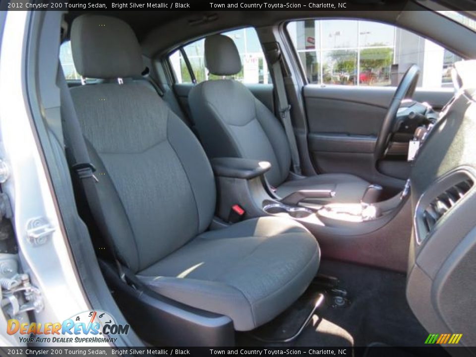 2012 Chrysler 200 Touring Sedan Bright Silver Metallic / Black Photo #22