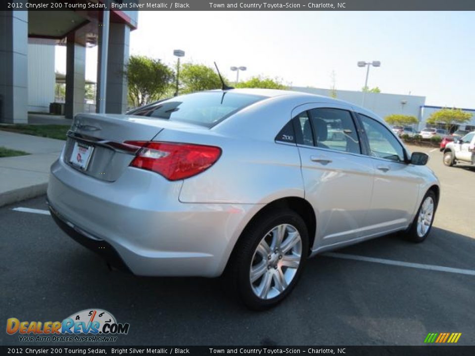 2012 Chrysler 200 Touring Sedan Bright Silver Metallic / Black Photo #28