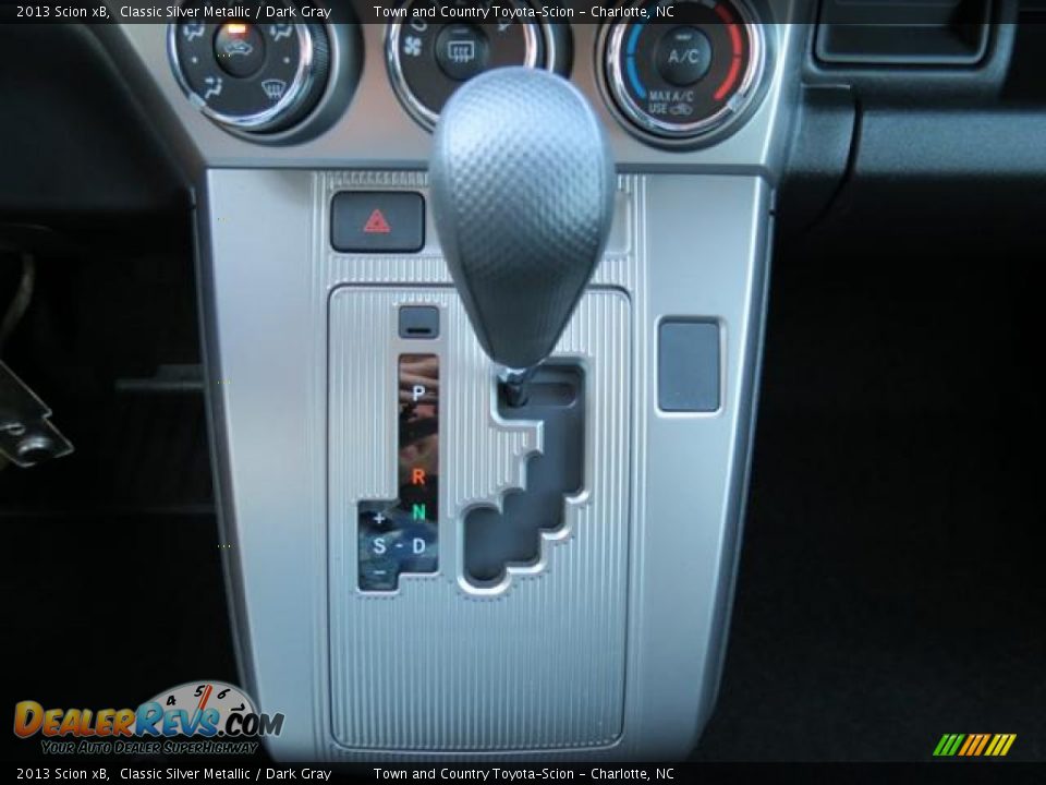 2013 Scion xB  Shifter Photo #13