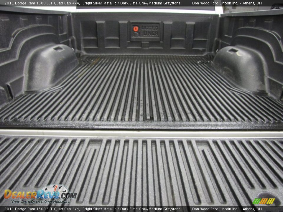 2011 Dodge Ram 1500 SLT Quad Cab 4x4 Bright Silver Metallic / Dark Slate Gray/Medium Graystone Photo #4