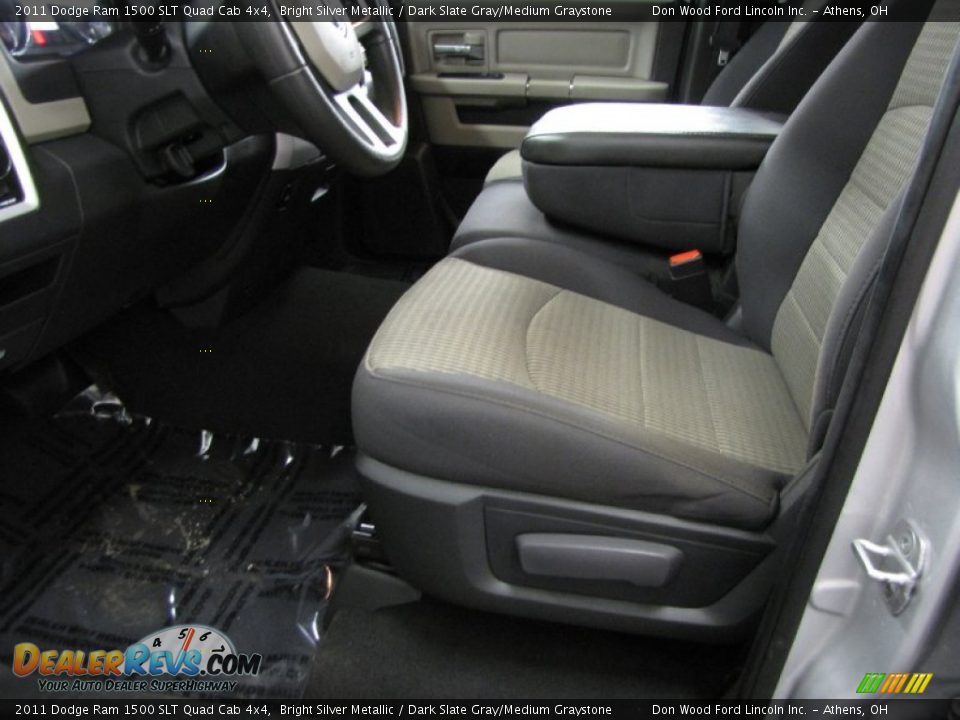 2011 Dodge Ram 1500 SLT Quad Cab 4x4 Bright Silver Metallic / Dark Slate Gray/Medium Graystone Photo #7