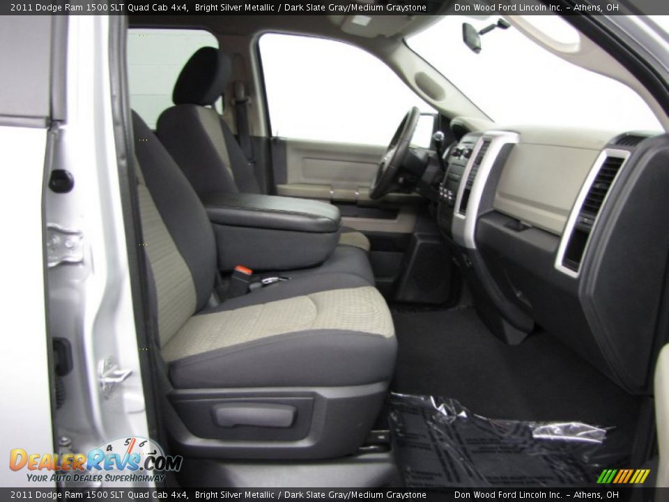 2011 Dodge Ram 1500 SLT Quad Cab 4x4 Bright Silver Metallic / Dark Slate Gray/Medium Graystone Photo #10