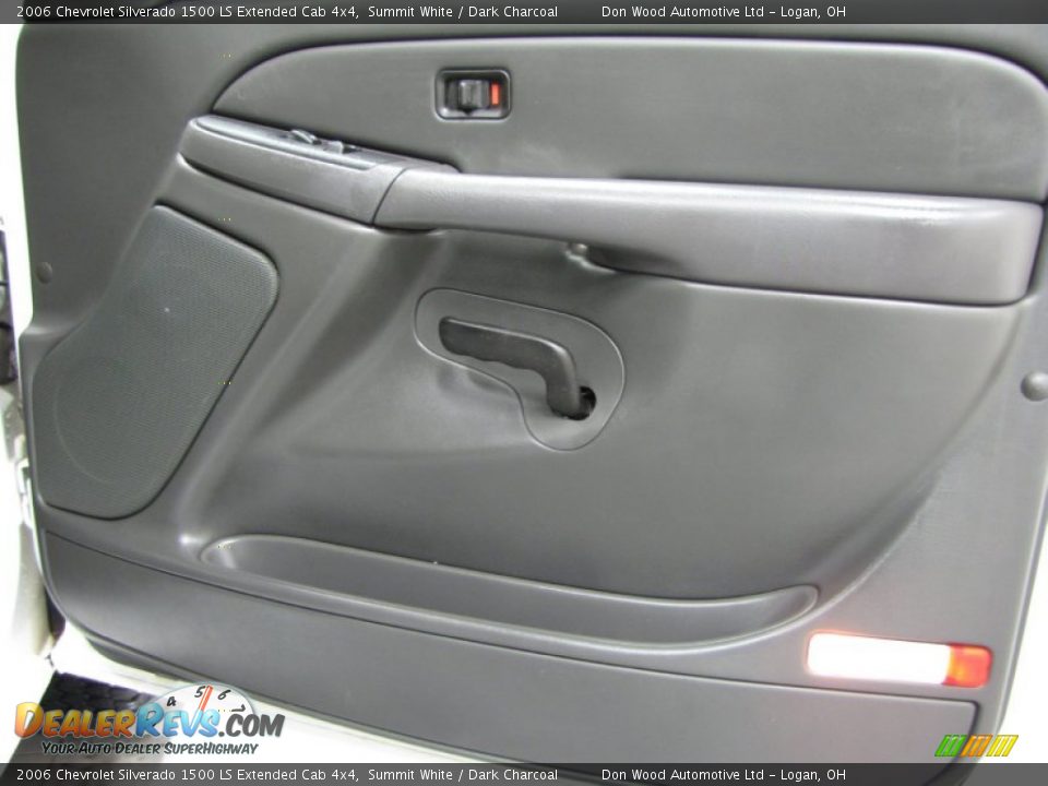 2006 Chevrolet Silverado 1500 LS Extended Cab 4x4 Summit White / Dark Charcoal Photo #14
