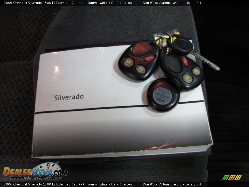 Books/Manuals of 2006 Chevrolet Silverado 1500 LS Extended Cab 4x4 Photo #27