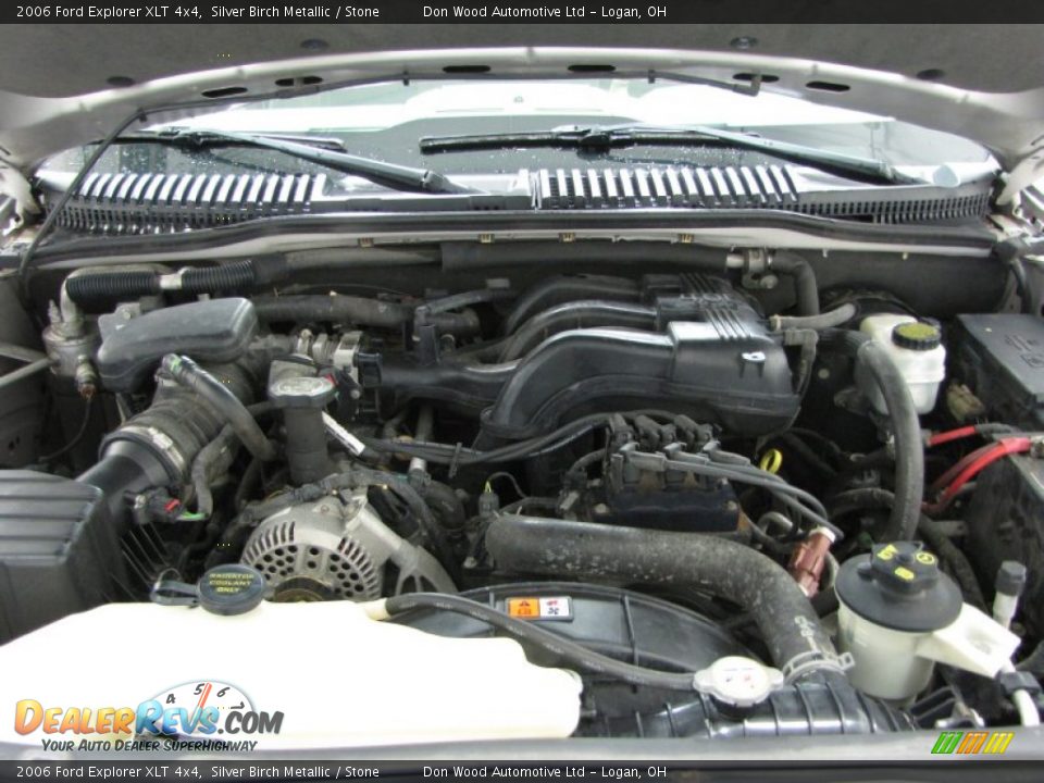 2006 Ford Explorer XLT 4x4 Silver Birch Metallic / Stone Photo #5