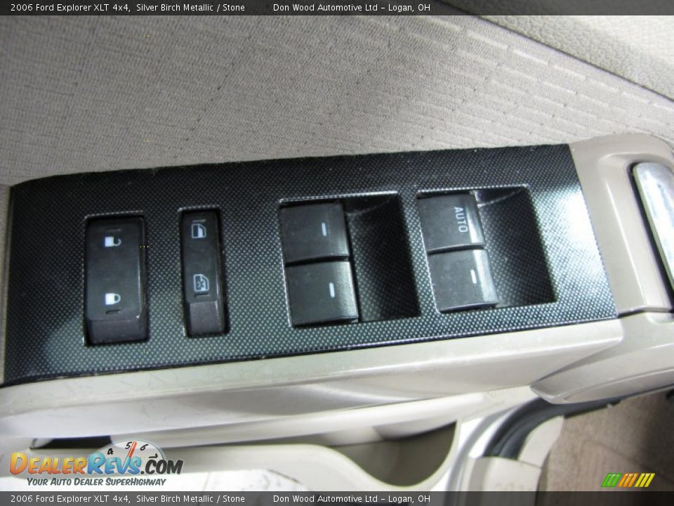 2006 Ford Explorer XLT 4x4 Silver Birch Metallic / Stone Photo #13