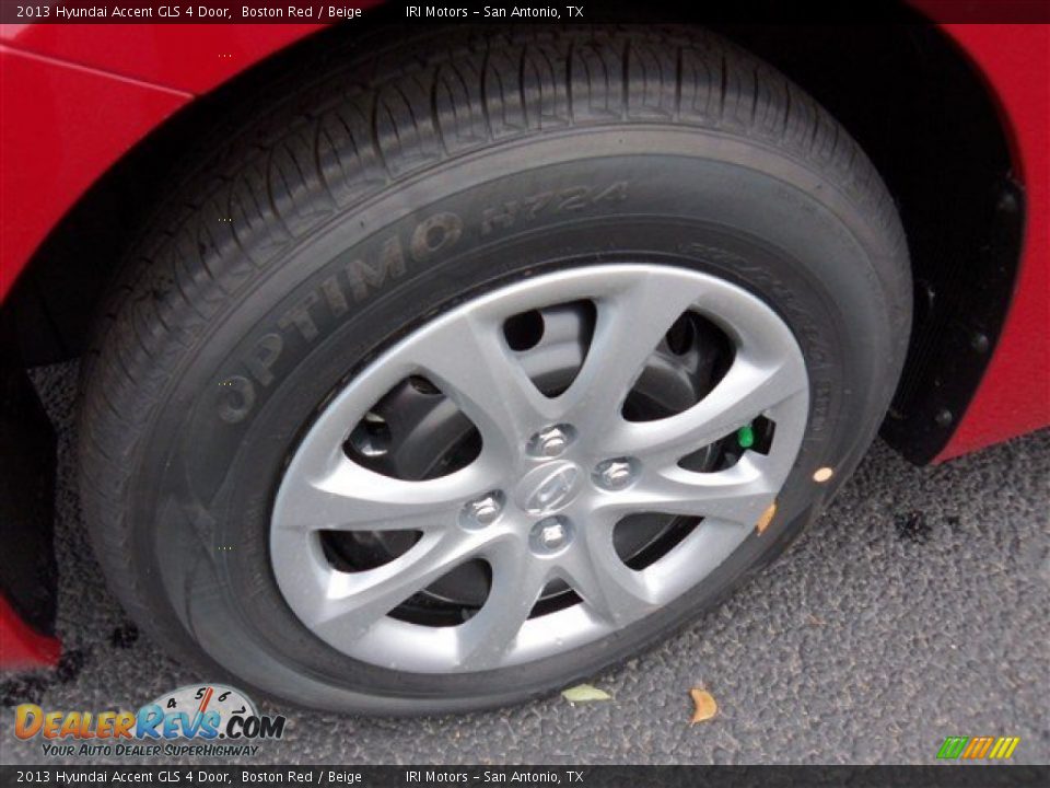 2013 Hyundai Accent GLS 4 Door Boston Red / Beige Photo #3