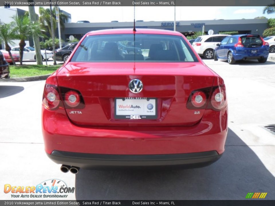 2010 Volkswagen Jetta Limited Edition Sedan Salsa Red / Titan Black Photo #4