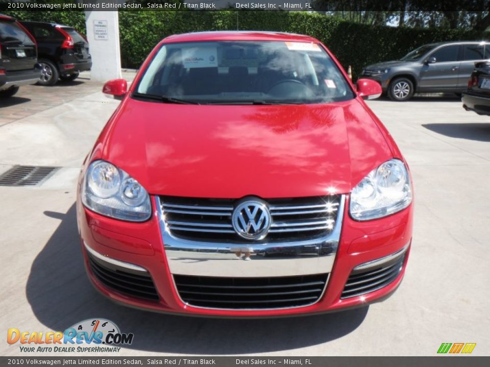 2010 Volkswagen Jetta Limited Edition Sedan Salsa Red / Titan Black Photo #8