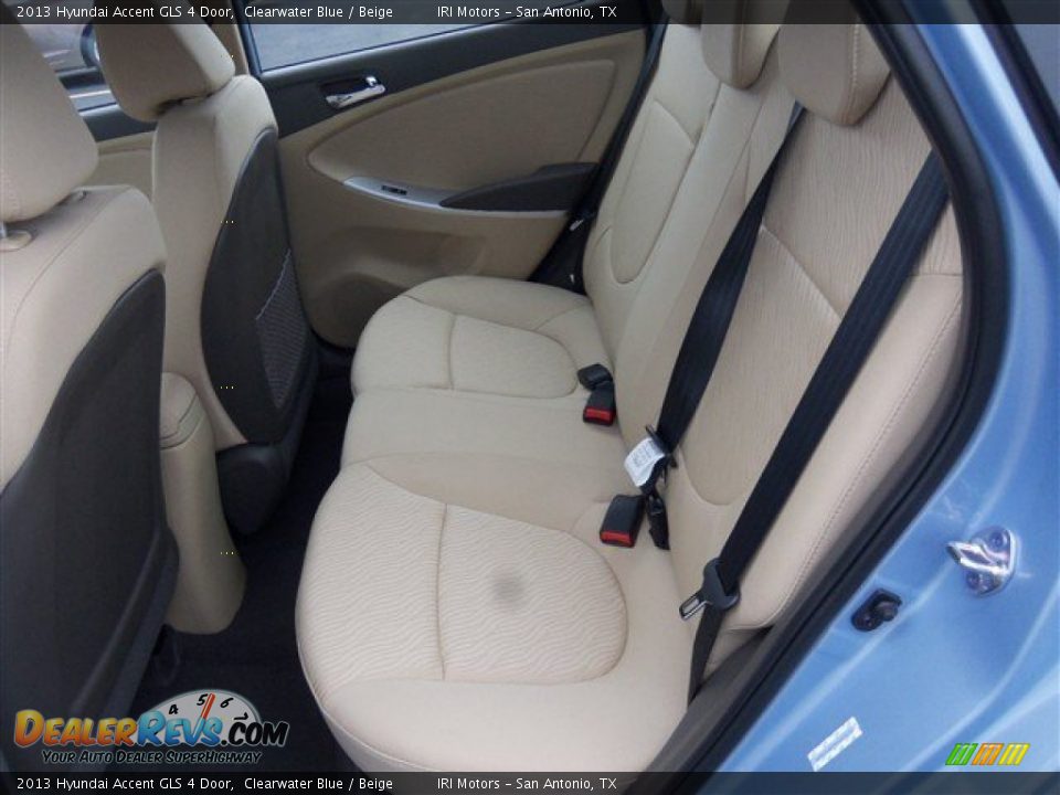 2013 Hyundai Accent GLS 4 Door Clearwater Blue / Beige Photo #11