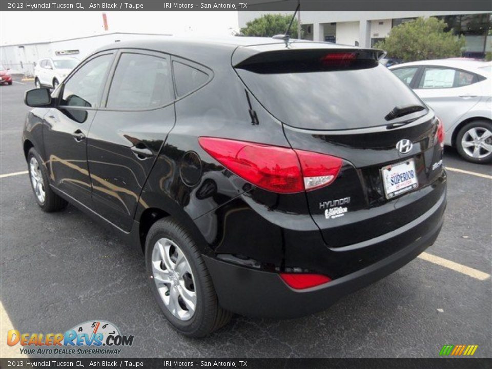 2013 Hyundai Tucson GL Ash Black / Taupe Photo #5