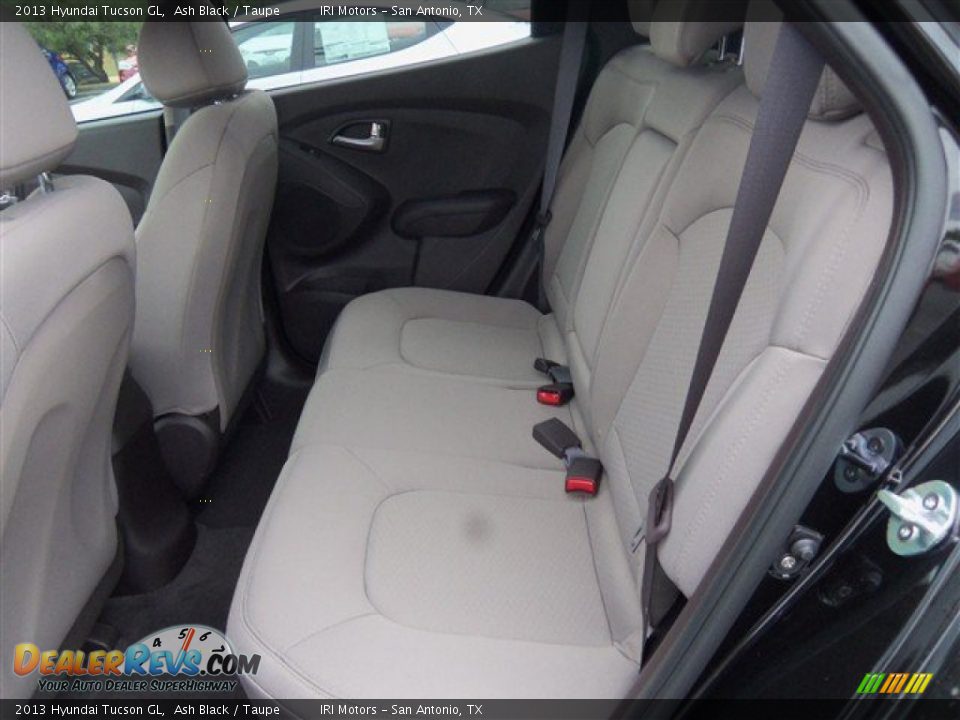 2013 Hyundai Tucson GL Ash Black / Taupe Photo #11