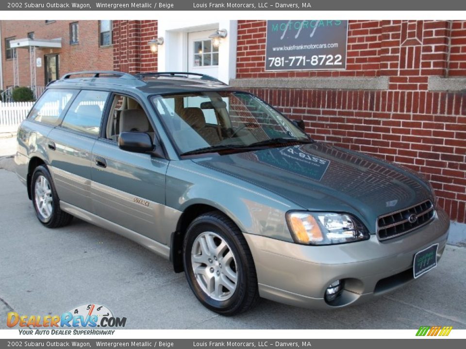 2002 Subaru Outback Wagon Wintergreen Metallic / Beige Photo #10