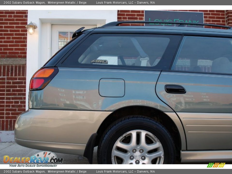 2002 Subaru Outback Wagon Wintergreen Metallic / Beige Photo #22