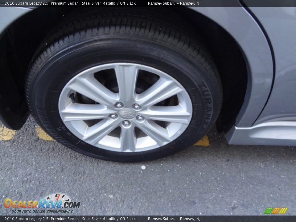2010 Subaru Legacy 2.5i Premium Sedan Steel Silver Metallic / Off Black Photo #35