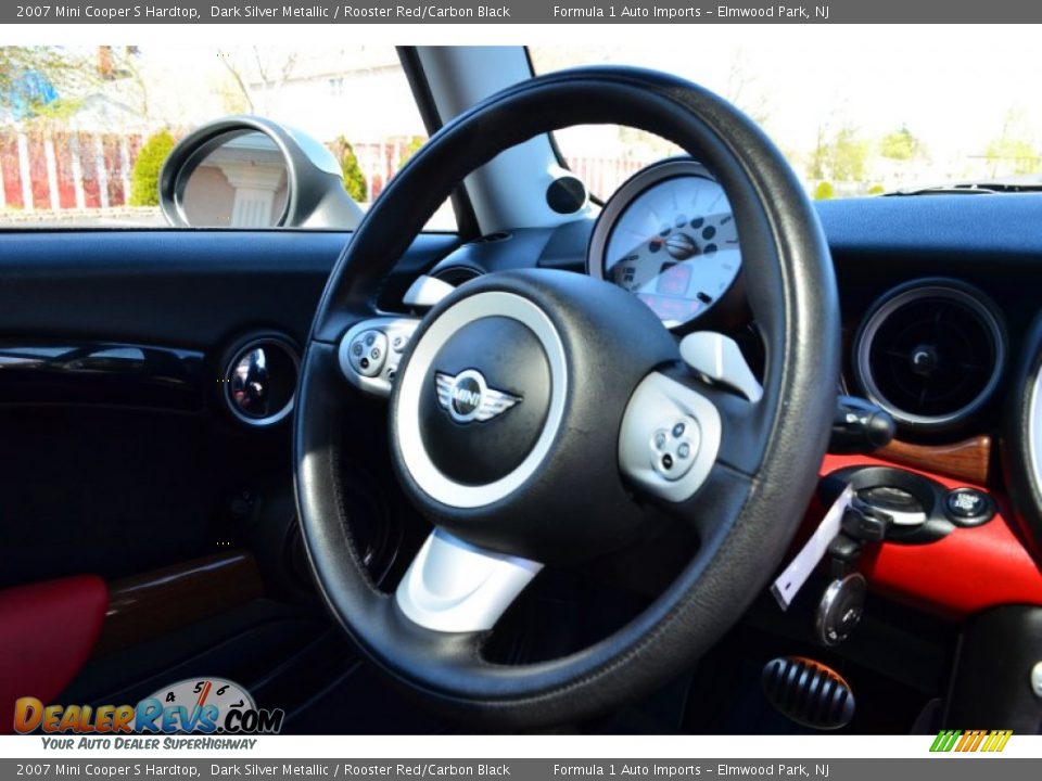 2007 Mini Cooper S Hardtop Dark Silver Metallic / Rooster Red/Carbon Black Photo #18