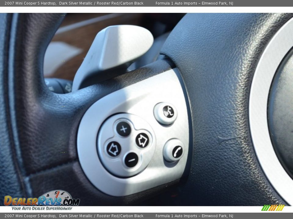 Controls of 2007 Mini Cooper S Hardtop Photo #20
