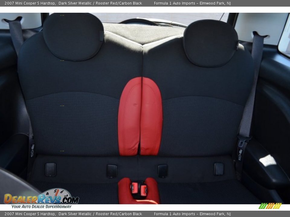 2007 Mini Cooper S Hardtop Dark Silver Metallic / Rooster Red/Carbon Black Photo #28