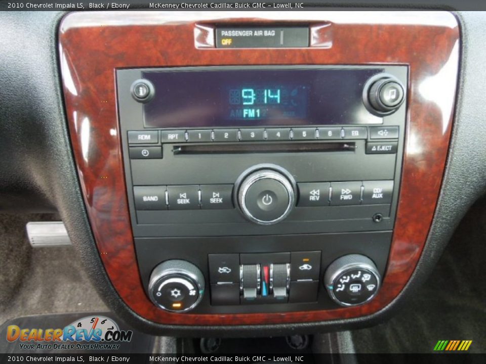 2010 Chevrolet Impala LS Black / Ebony Photo #11