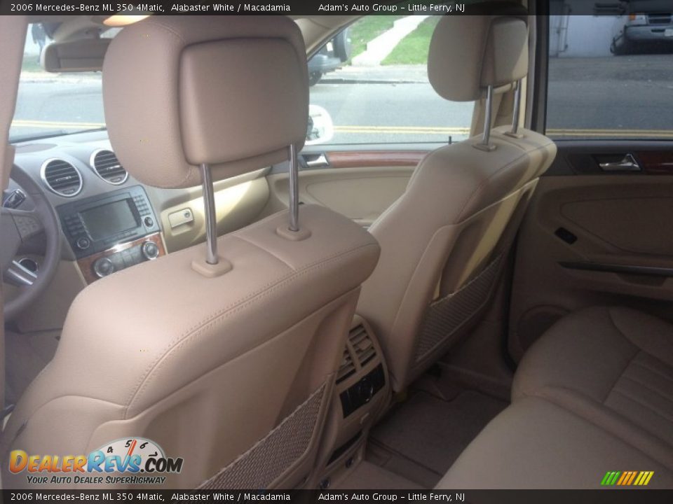 2006 Mercedes-Benz ML 350 4Matic Alabaster White / Macadamia Photo #30