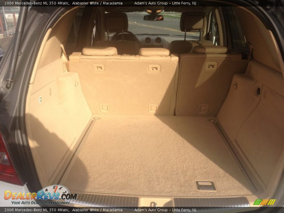 2006 Mercedes-Benz ML 350 4Matic Alabaster White / Macadamia Photo #33