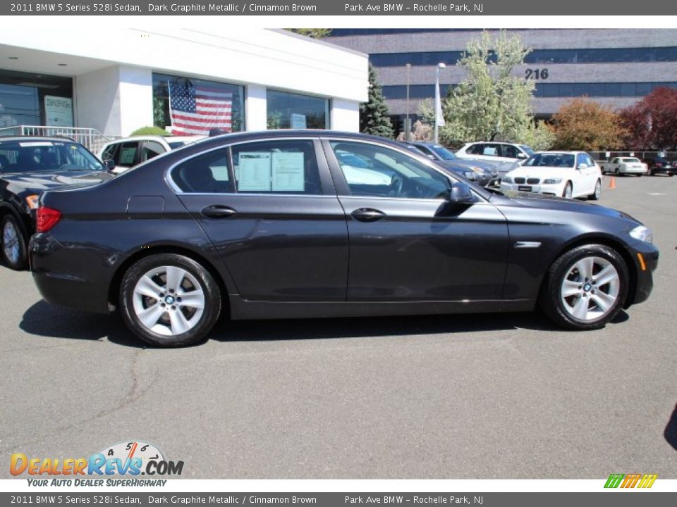 2011 BMW 5 Series 528i Sedan Dark Graphite Metallic / Cinnamon Brown Photo #4