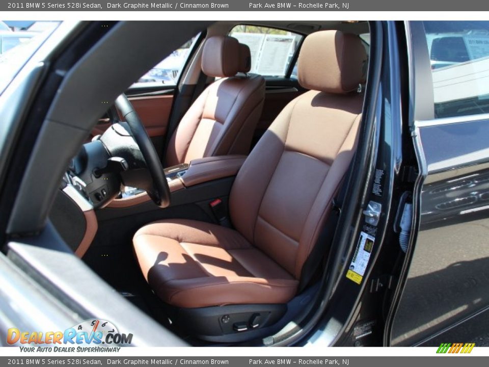 2011 BMW 5 Series 528i Sedan Dark Graphite Metallic / Cinnamon Brown Photo #12