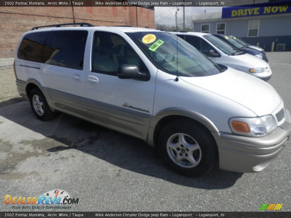 2002 Pontiac Montana Arctic White / Taupe Photo #2