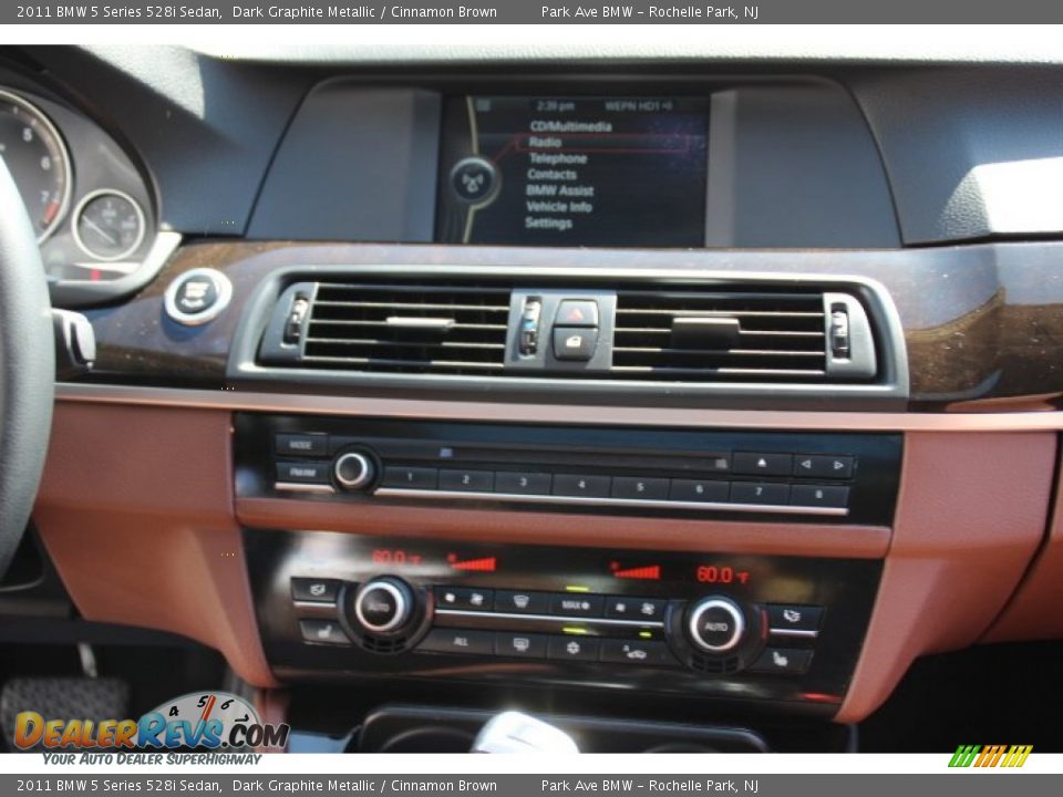 2011 BMW 5 Series 528i Sedan Dark Graphite Metallic / Cinnamon Brown Photo #14