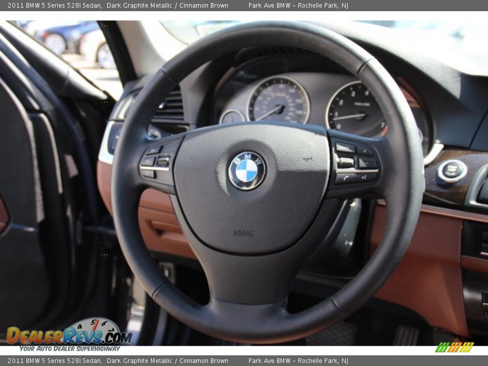 2011 BMW 5 Series 528i Sedan Dark Graphite Metallic / Cinnamon Brown Photo #16