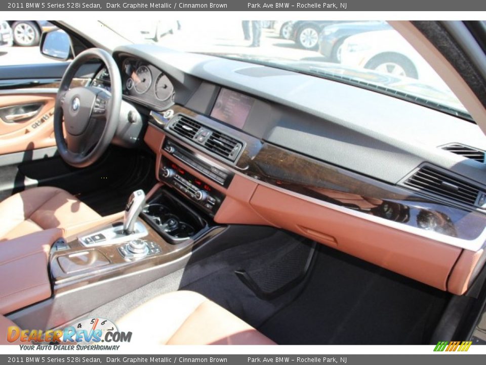 2011 BMW 5 Series 528i Sedan Dark Graphite Metallic / Cinnamon Brown Photo #26