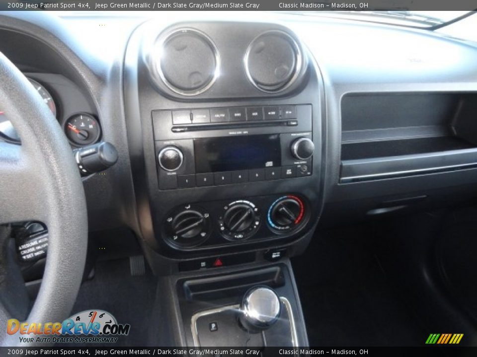 2009 Jeep Patriot Sport 4x4 Jeep Green Metallic / Dark Slate Gray/Medium Slate Gray Photo #7