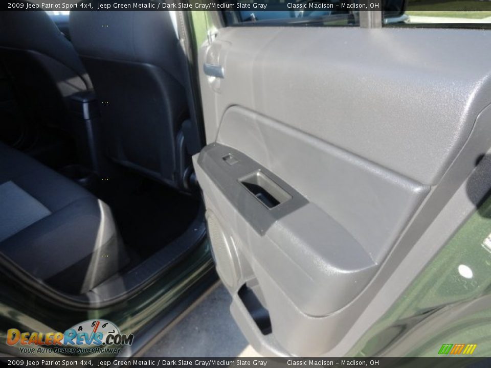 2009 Jeep Patriot Sport 4x4 Jeep Green Metallic / Dark Slate Gray/Medium Slate Gray Photo #12