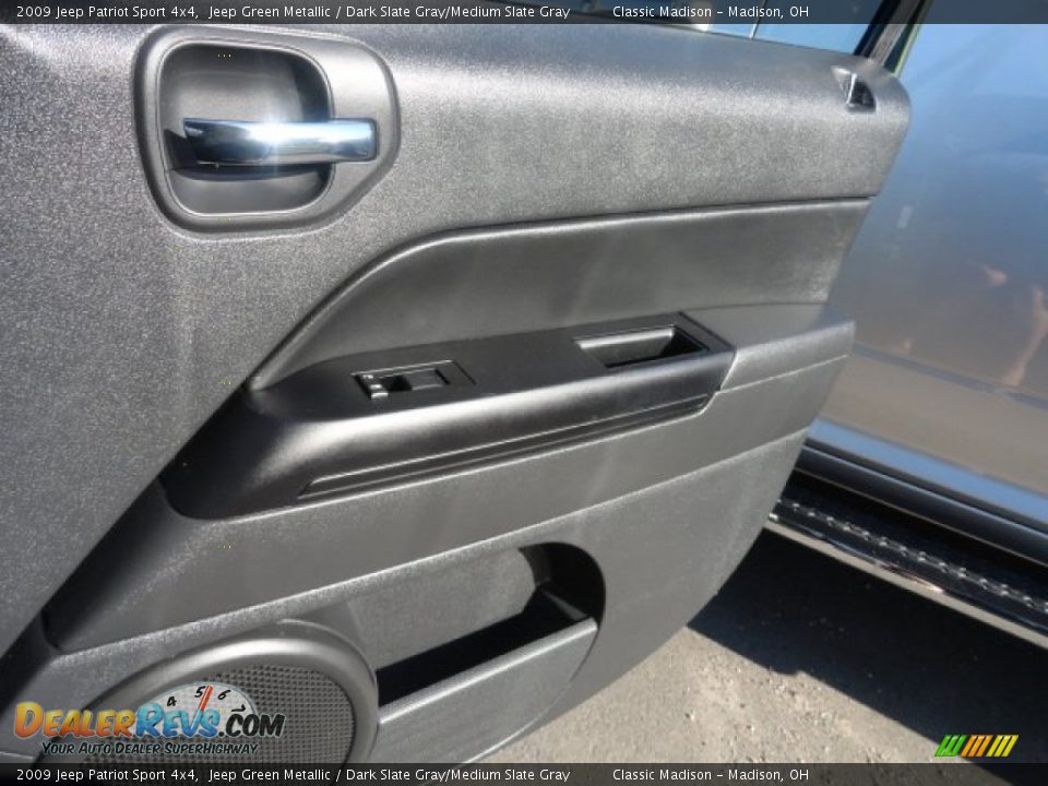 2009 Jeep Patriot Sport 4x4 Jeep Green Metallic / Dark Slate Gray/Medium Slate Gray Photo #13