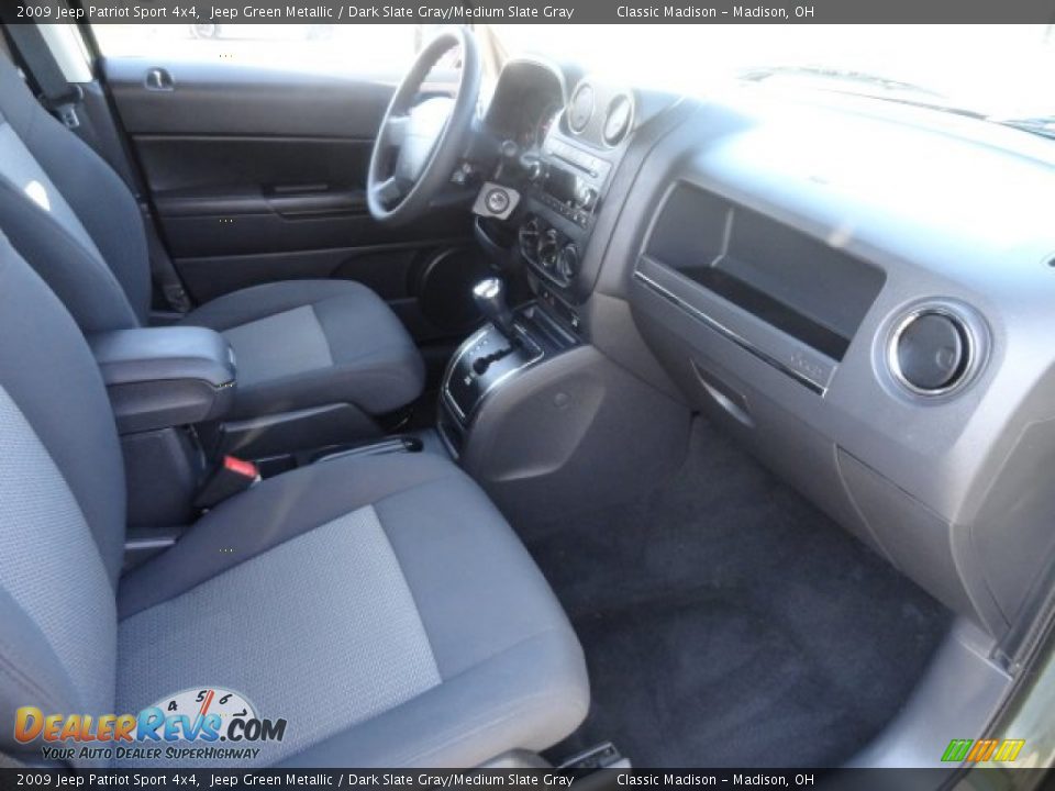2009 Jeep Patriot Sport 4x4 Jeep Green Metallic / Dark Slate Gray/Medium Slate Gray Photo #14