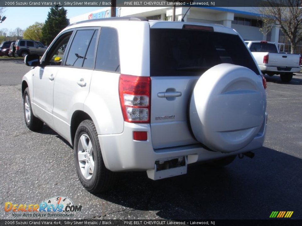 2006 Suzuki Grand Vitara 4x4 Silky Silver Metallic / Black Photo #6