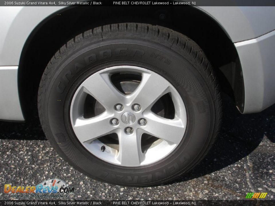 2006 Suzuki Grand Vitara 4x4 Silky Silver Metallic / Black Photo #8