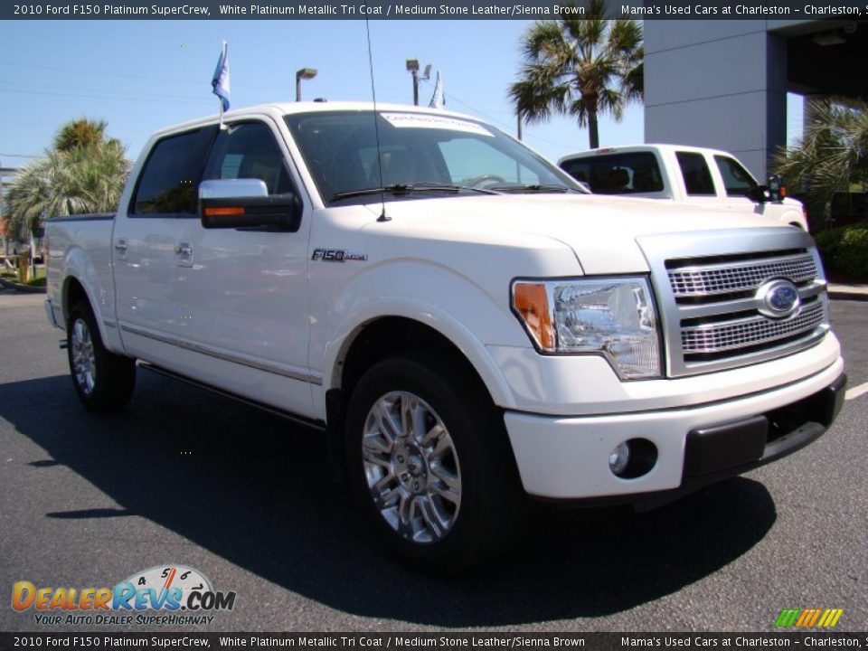 2010 Ford F150 Platinum SuperCrew White Platinum Metallic Tri Coat / Medium Stone Leather/Sienna Brown Photo #2