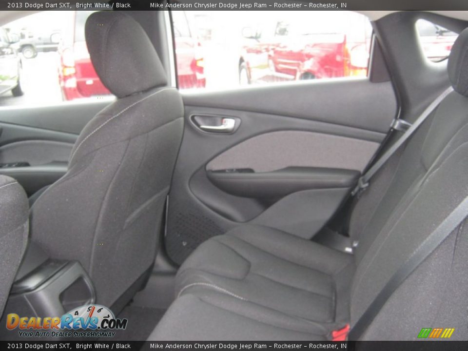 2013 Dodge Dart SXT Bright White / Black Photo #18