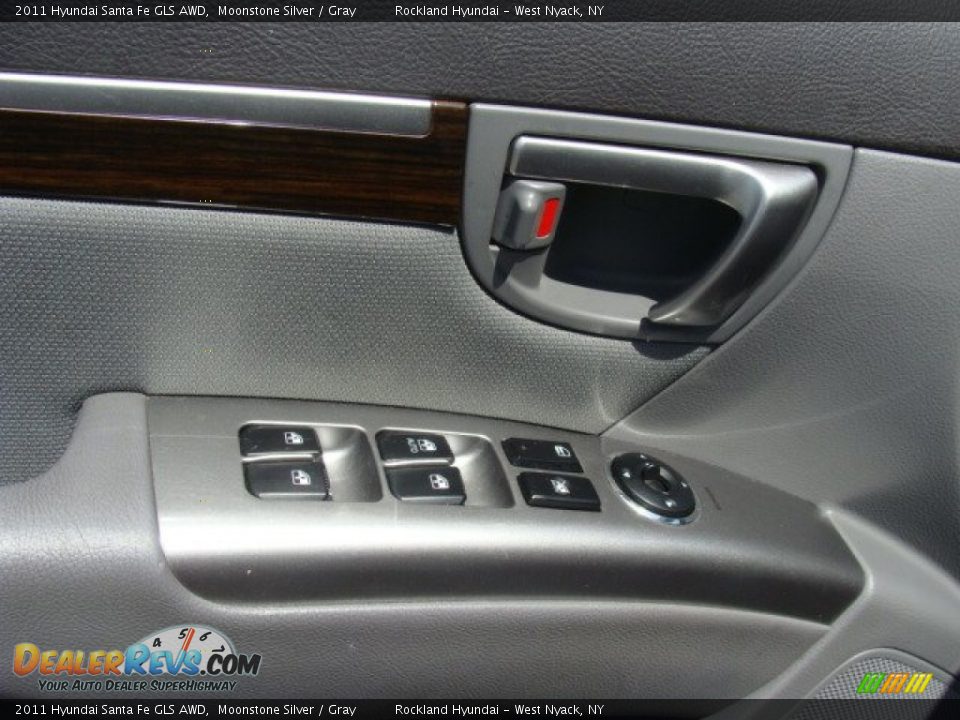 2011 Hyundai Santa Fe GLS AWD Moonstone Silver / Gray Photo #8