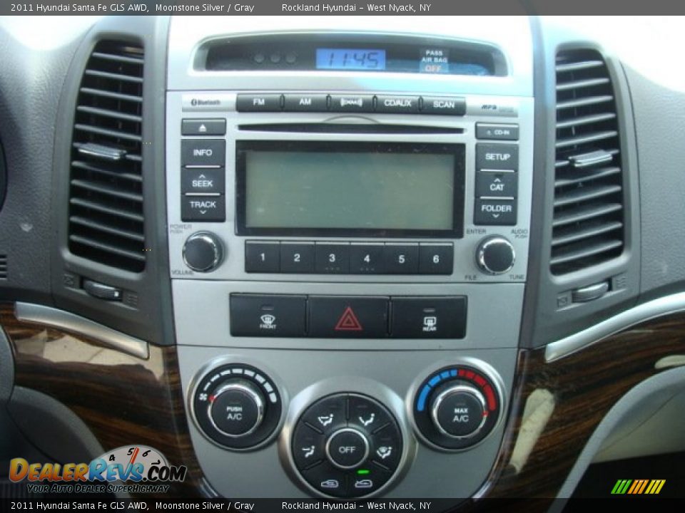 2011 Hyundai Santa Fe GLS AWD Moonstone Silver / Gray Photo #16