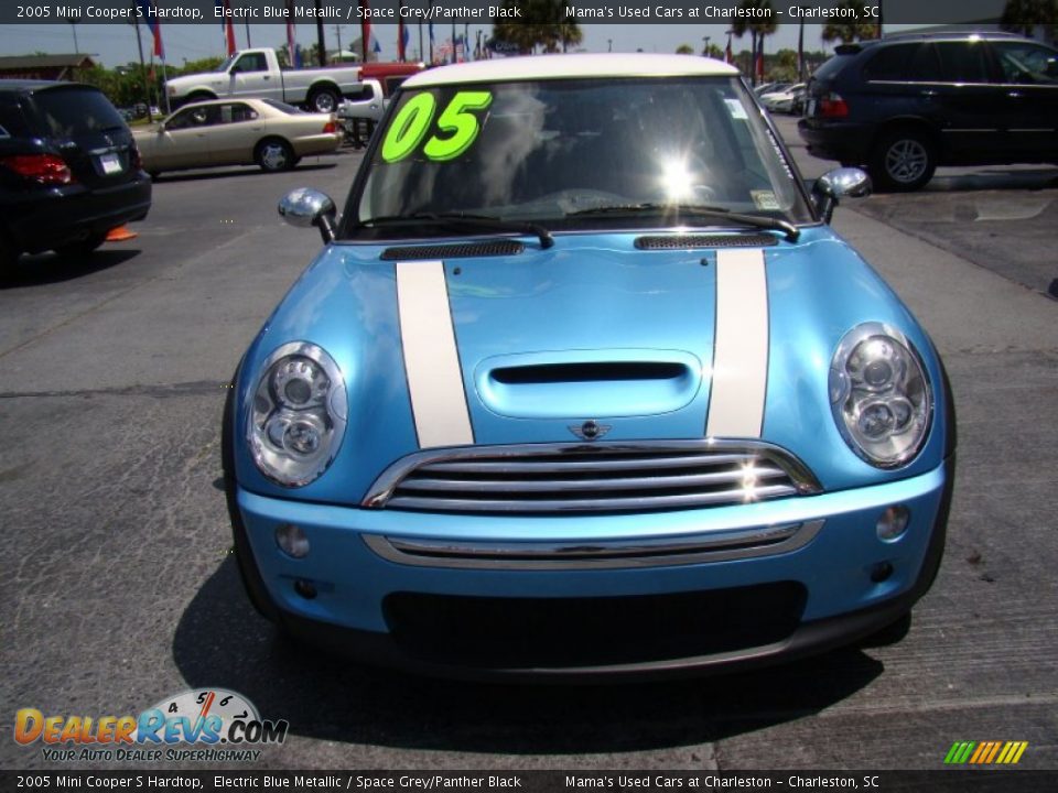 2005 Mini Cooper S Hardtop Electric Blue Metallic / Space Grey/Panther Black Photo #3