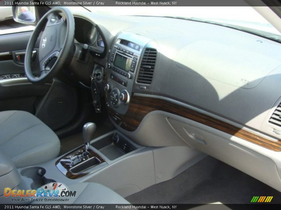 2011 Hyundai Santa Fe GLS AWD Moonstone Silver / Gray Photo #24