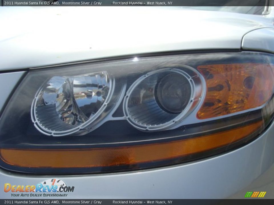 2011 Hyundai Santa Fe GLS AWD Moonstone Silver / Gray Photo #28