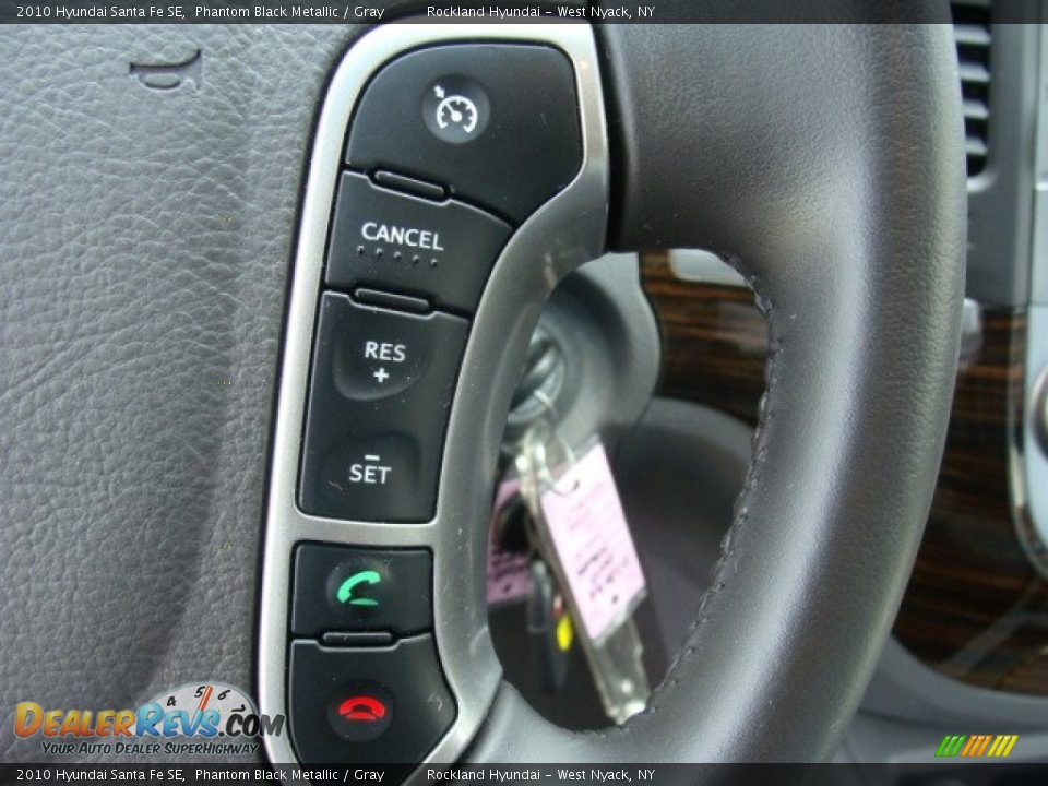 2010 Hyundai Santa Fe SE Phantom Black Metallic / Gray Photo #14
