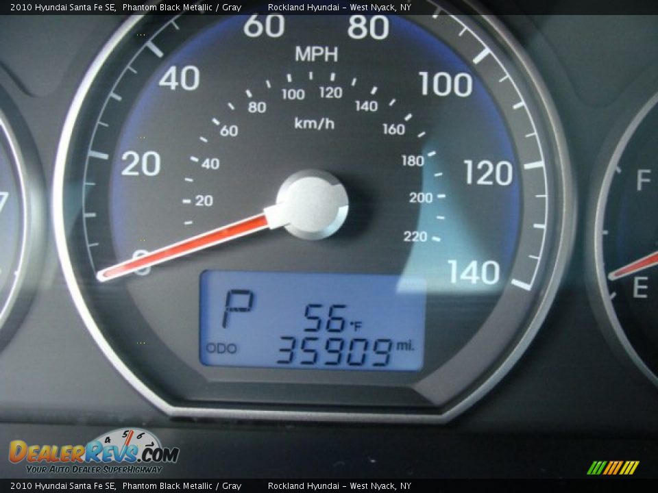 2010 Hyundai Santa Fe SE Phantom Black Metallic / Gray Photo #15