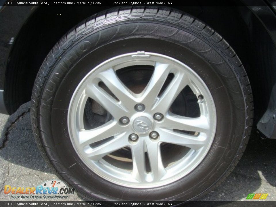 2010 Hyundai Santa Fe SE Phantom Black Metallic / Gray Photo #26
